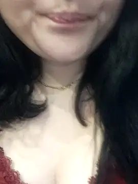 Snapshot of Doll_Nepali chatting on 12.17.25 Doll Nepali online show from 12.17.25