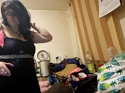 Samantha Squirtxh online show from 03.08.25