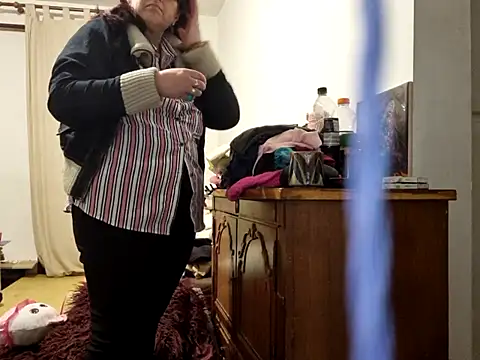 Samantha Squirtxh online show from 10.03.25