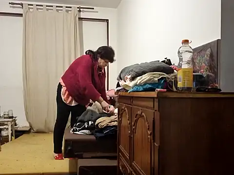 Samantha Squirtxh online show from 10.10.25