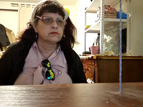 Samantha Squirtxh online show from 04.19.26