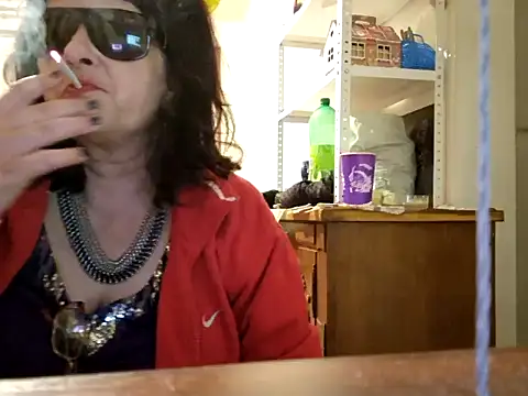 Samantha Squirtxh online show from 04.30.26