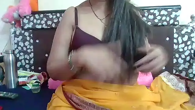 NautyBabe online show from 12.18.25