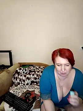 Snapshot of NikolRedMilf chatting on 12.18.24 NikolRedMilf online show from 12.18.24