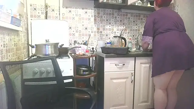 Snapshot of NikolRedMilf chatting on 01.25.25 NikolRedMilf online show from 01.25.25