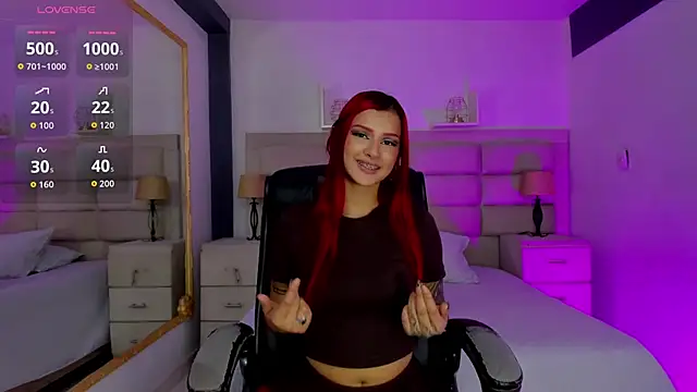 Snapshot of CinthiaCollins chatting on 11.13.25 CinthiaCollins online show from 11.13.25