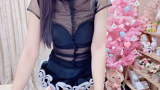 Snapshot of Rellababyy chatting on 12.19.25 Rellababyy online show from 12.19.25