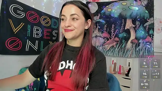 Snapshot of LovelyAzucena chatting on 01.23.25 LovelyAzucena online show from 01.23.25