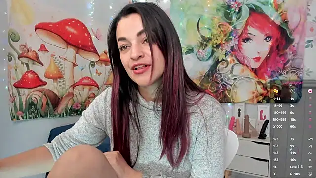 Snapshot of LovelyAzucena chatting on 01.28.25 LovelyAzucena online show from 01.28.25