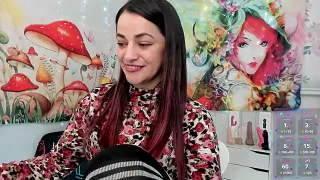 Snapshot of LovelyAzucena chatting on 02.14.25 LovelyAzucena online show from 02.14.25