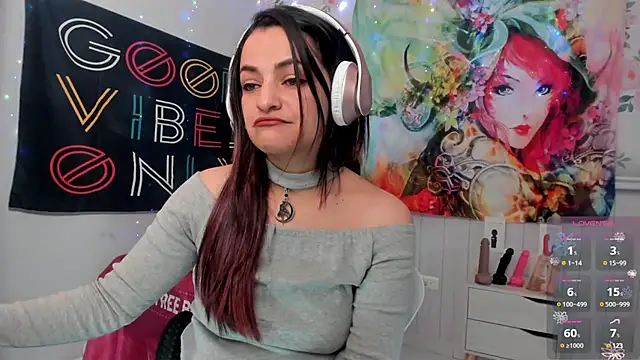 Snapshot of LovelyAzucena chatting on 03.20.25 LovelyAzucena online show from 03.20.25