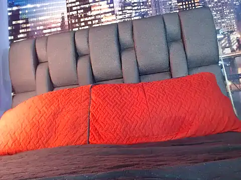 Snapshot of Lucy_mature8 chatting on 12.09.24 Lucy mature8 online show from 12.09.24