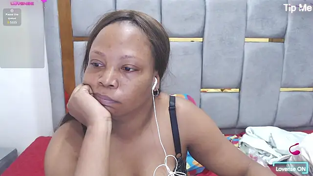 Snapshot of Cholatin chatting on 03.04.25 Cholatin online show from 03.04.25