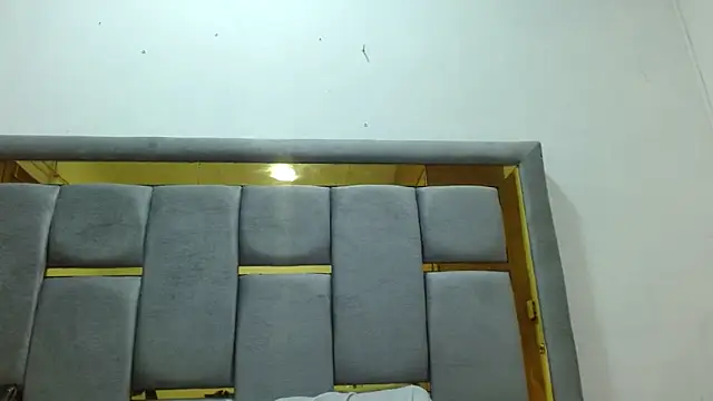 Snapshot of Cholatin chatting on 09.20.25 Cholatin online show from 09.20.25