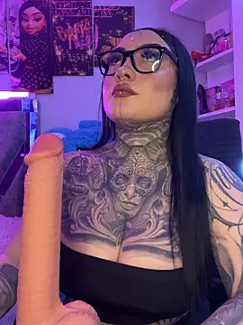 CloeeBeckam online show from 02.28.26