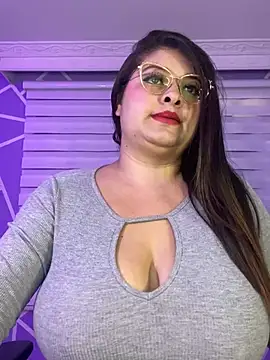 MiiaaJoness online show from 03.03.25