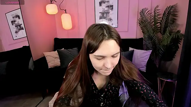 Snapshot of ChloeSunny chatting on 05.24.26 ChloeSunny online show from 05.24.26
