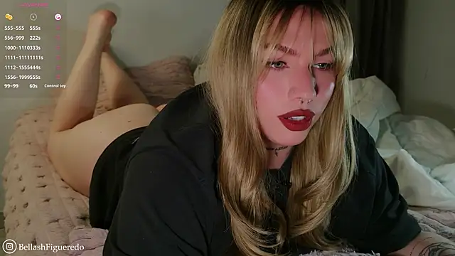 Snapshot of IsabellaFigueredo__ chatting on 07.17.26 IsabellaFigueredo online show from 07.17.26
