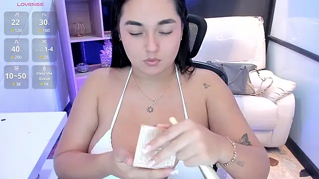 CelesteBrucee online show from 01.20.25