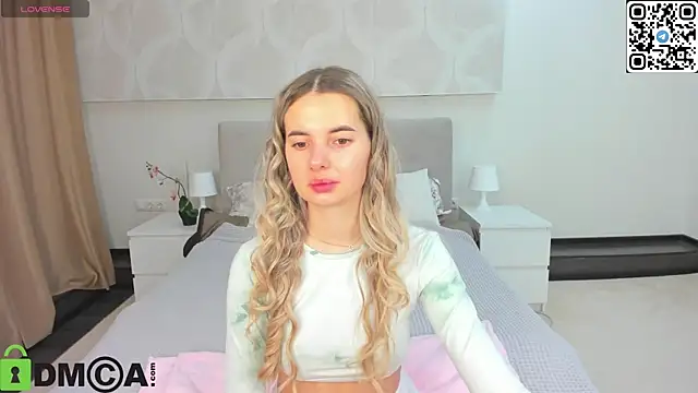 Snapshot of Donna_Evans chatting on 02.09.26 Donna Evans online show from 02.09.26