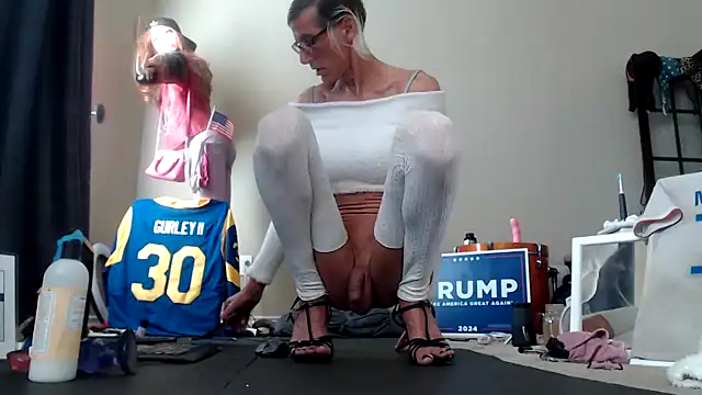 Snapshot of Taylorsexbot chatting on 12.05.24 Taylorsexbot online show from 12.05.24