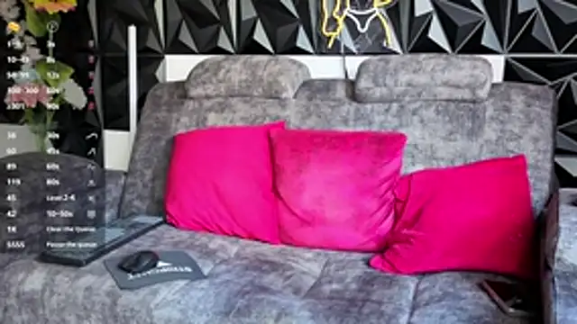 Snapshot of JD-69 chatting on 12.19.25 JD-69 online show from 12.19.25