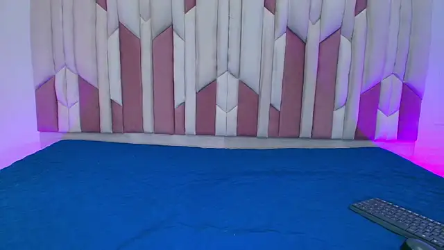 lucyy gray online show from 10.10.25