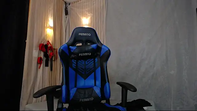 julia sweet 1 online show from 03.02.25