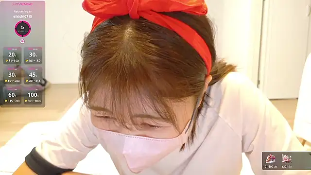 SUZU  online show from 10.13.25