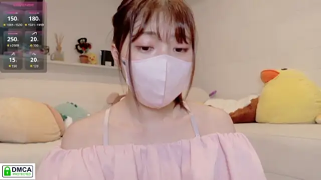 Snapshot of SUZU_ chatting on 07.09.26 SUZU online show from 07.09.26