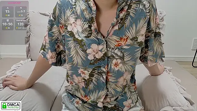 Snapshot of SUZU_ chatting on 07.20.26 SUZU online show from 07.20.26