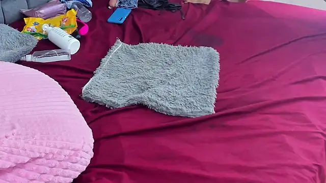 Snapshot of Couple_Gold69 chatting on 03.13.25 Couple Gold69 online show from 03.13.25