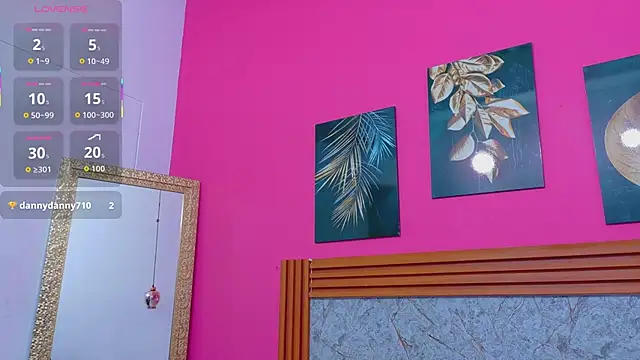 littlee emilyy  online show from 04.30.26