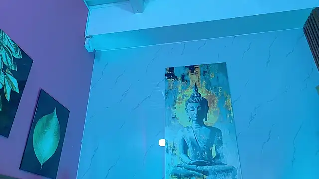 littlee emilyy  online show from 07.01.26