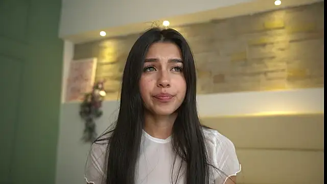 Snapshot of Ashley_Jones9 chatting on 02.08.25 Ashley Jones9 online show from 02.08.25