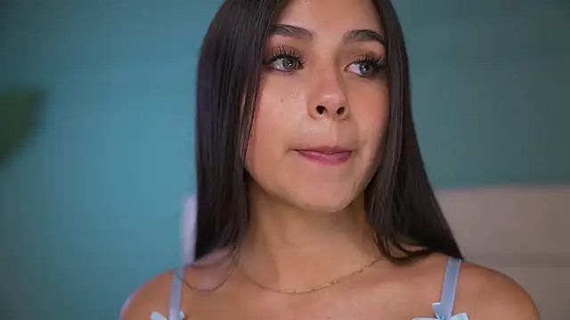 Snapshot of Ashley_Jones9 chatting on 10.15.25 Ashley Jones9 online show from 10.15.25