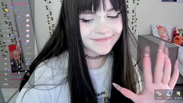 SelenaCute online show from 02.25.25