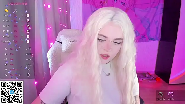 SelenaCute online show from 05.01.26