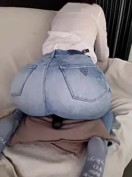 Silvia Zeno online show from 03.05.26