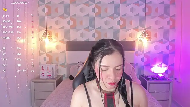 megancero online show from 01.22.25