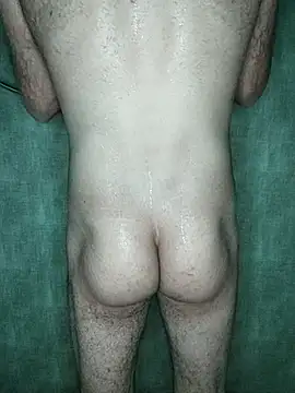 Snapshot of _Scorpion_ chatting on 12.18.25 Scorpion online show from 12.18.25