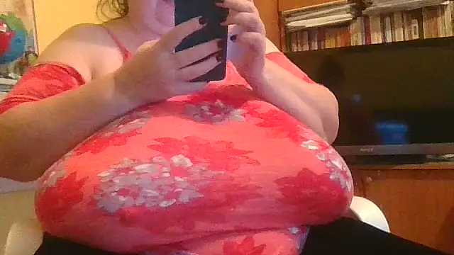 Snapshot of Nataliesbestjuggs chatting on 10.02.25 Nataliesbestjuggs online show from 10.02.25