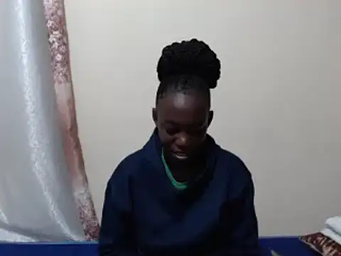 Snapshot of lizbela1 chatting on 03.11.25 lizbela1 online show from 03.11.25