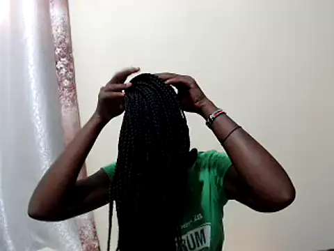 Snapshot of lizbela1 chatting on 03.12.25 lizbela1 online show from 03.12.25