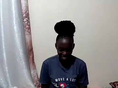 Snapshot of lizbela1 chatting on 03.13.25 lizbela1 online show from 03.13.25