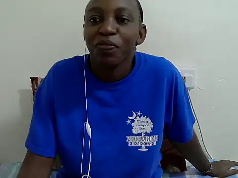 Snapshot of lizbela1 chatting on 10.01.25 lizbela1 online show from 10.01.25