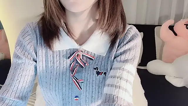 Snapshot of lvy-w chatting on 02.12.25 lvy-w online show from 02.12.25