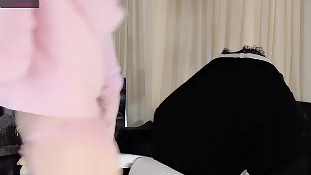 Snapshot of lvy-w chatting on 01.15.26 lvy-w online show from 01.15.26