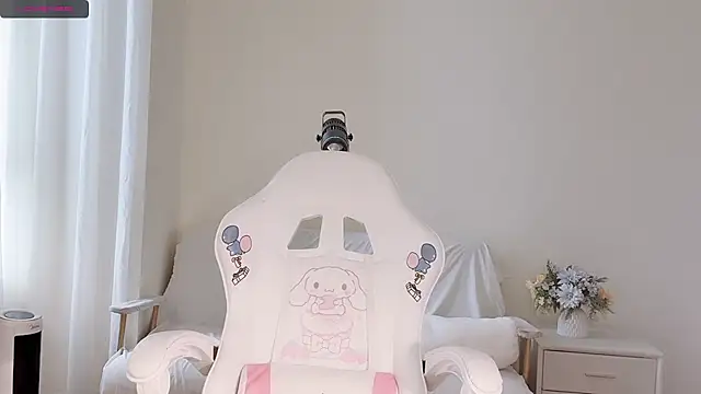 Snapshot of lvy-w chatting on 02.02.26 lvy-w online show from 02.02.26