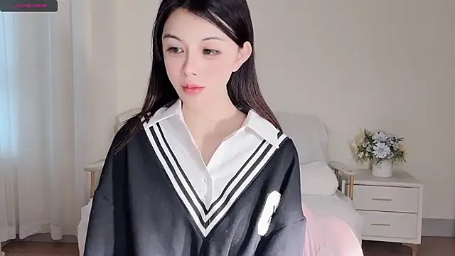 Snapshot of lvy-w chatting on 03.13.26 lvy-w online show from 03.13.26